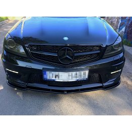 Накладка сплиттер на передний бампер на Mercedes C W204 AMG C63 рестайл